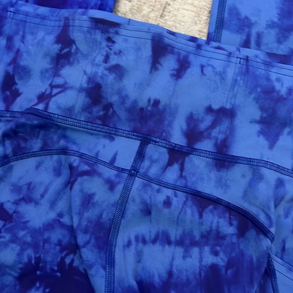 Lululemon sz8 pants and visor & scrunchie - Picture 5 of 7